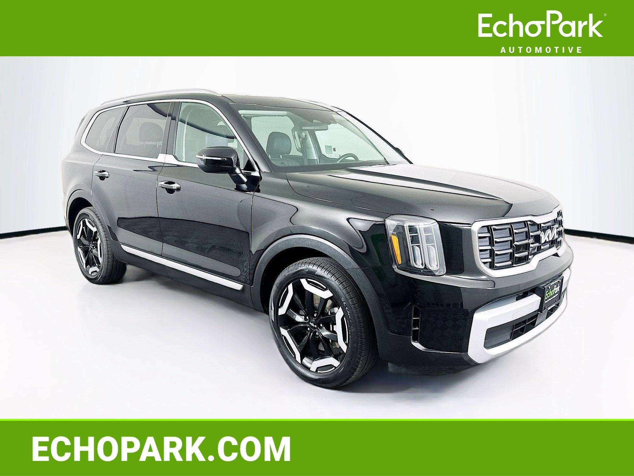 Used 2025 Kia Telluride S AWD/4WD image 1