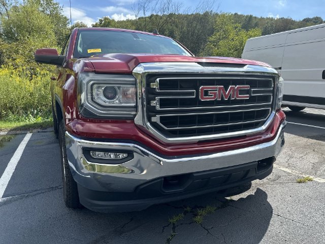 Used 2019 GMC Sierra 1500 SLE w/ SLE Value Package AWD/4WD image 14
