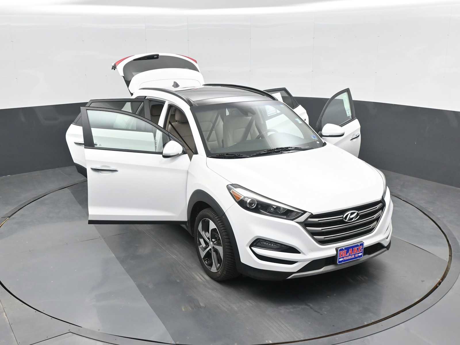 Used 2018 Hyundai Tucson Limited w/ Ultimate Package 02 FWD image 36