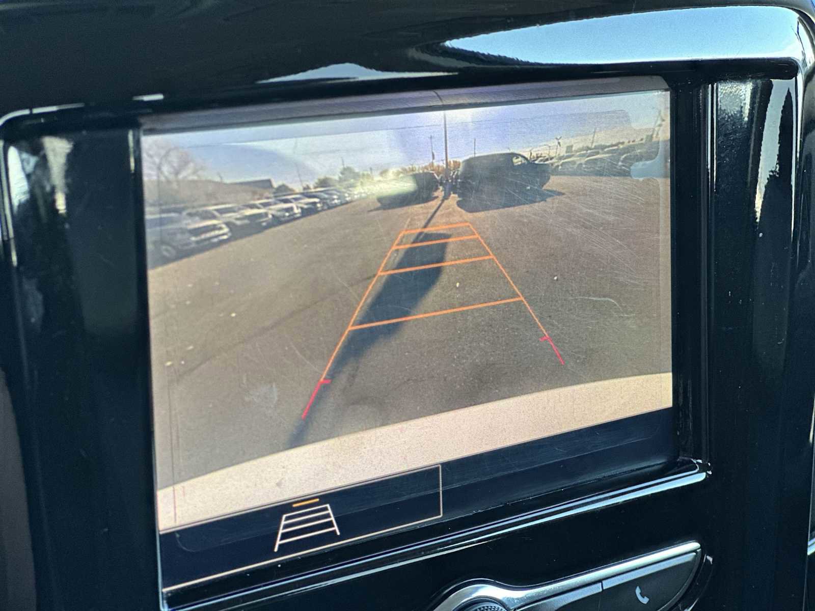 Used 2021 Chevrolet Traverse LS image 21