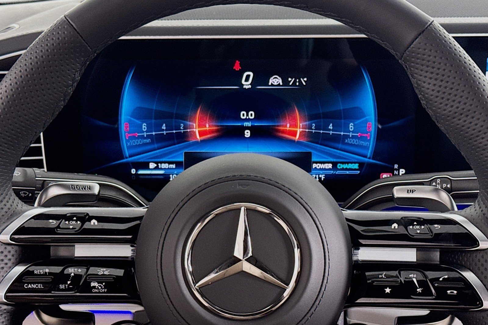 New 2026 Mercedes-Benz GLS 63 AMG 4MATIC image 19