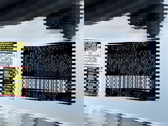 Used 2024 Toyota Camry SE image 32