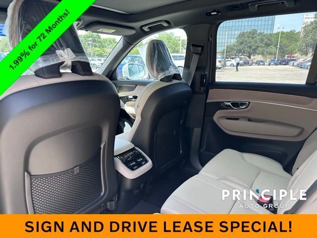 New 2026 Volvo XC90 B6 Plus w/ Protection Package Premier image 22