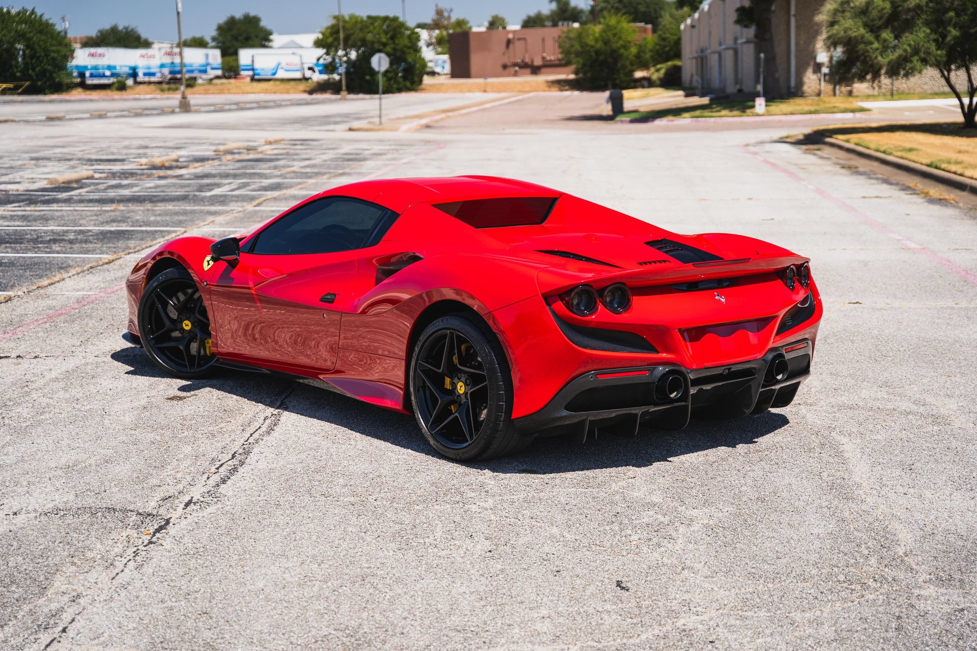 Used 2021 Ferrari F8 Tributo RWD image 22
