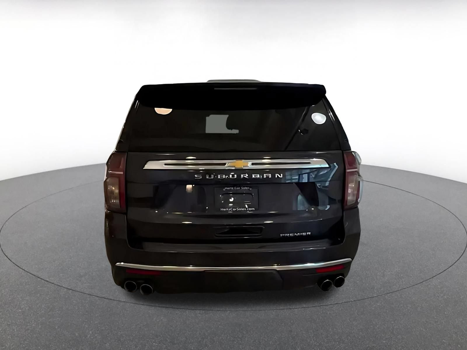 Used 2023 Chevrolet Suburban Premier AWD/4WD image 12
