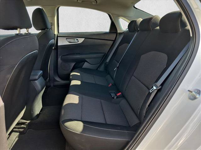 Used 2023 Kia Forte LXS w/ LXS Technology Package FWD image 18