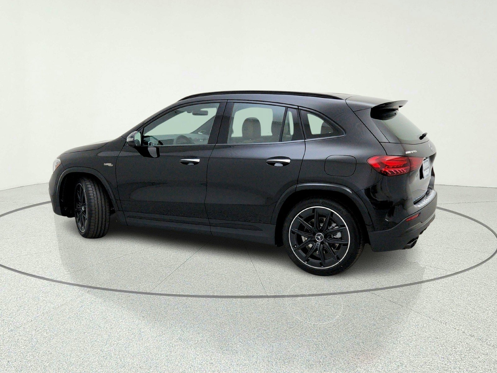 New 2026 Mercedes-Benz GLA 35 AMG 4MATIC image 13