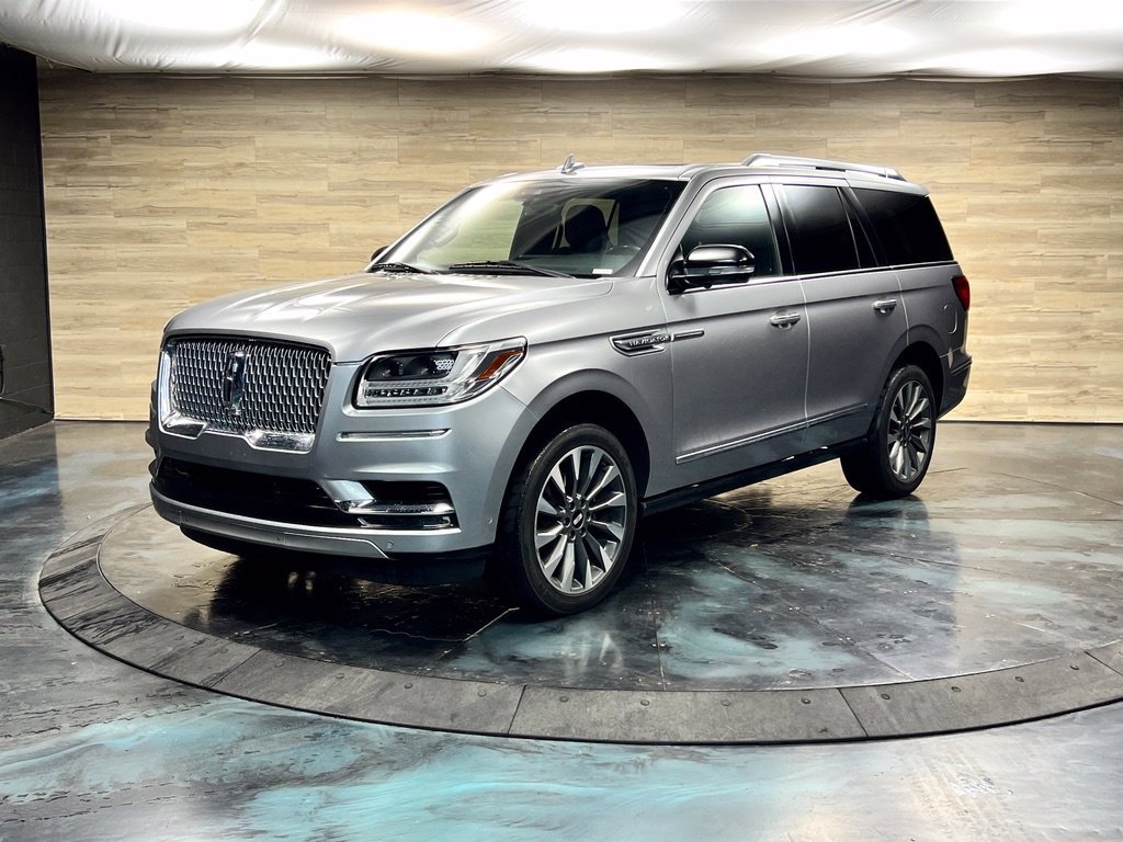 Used 2021 Lincoln Navigator Reserve AWD/4WD image 5