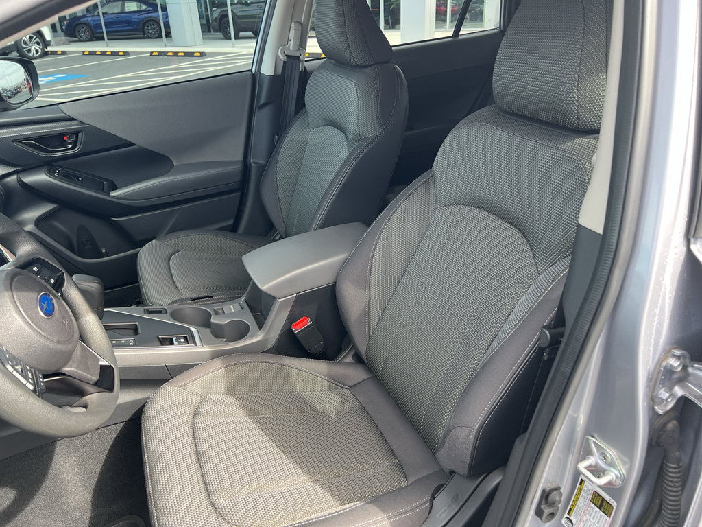 Used 2024 Subaru Crosstrek 2.0i Premium image 18