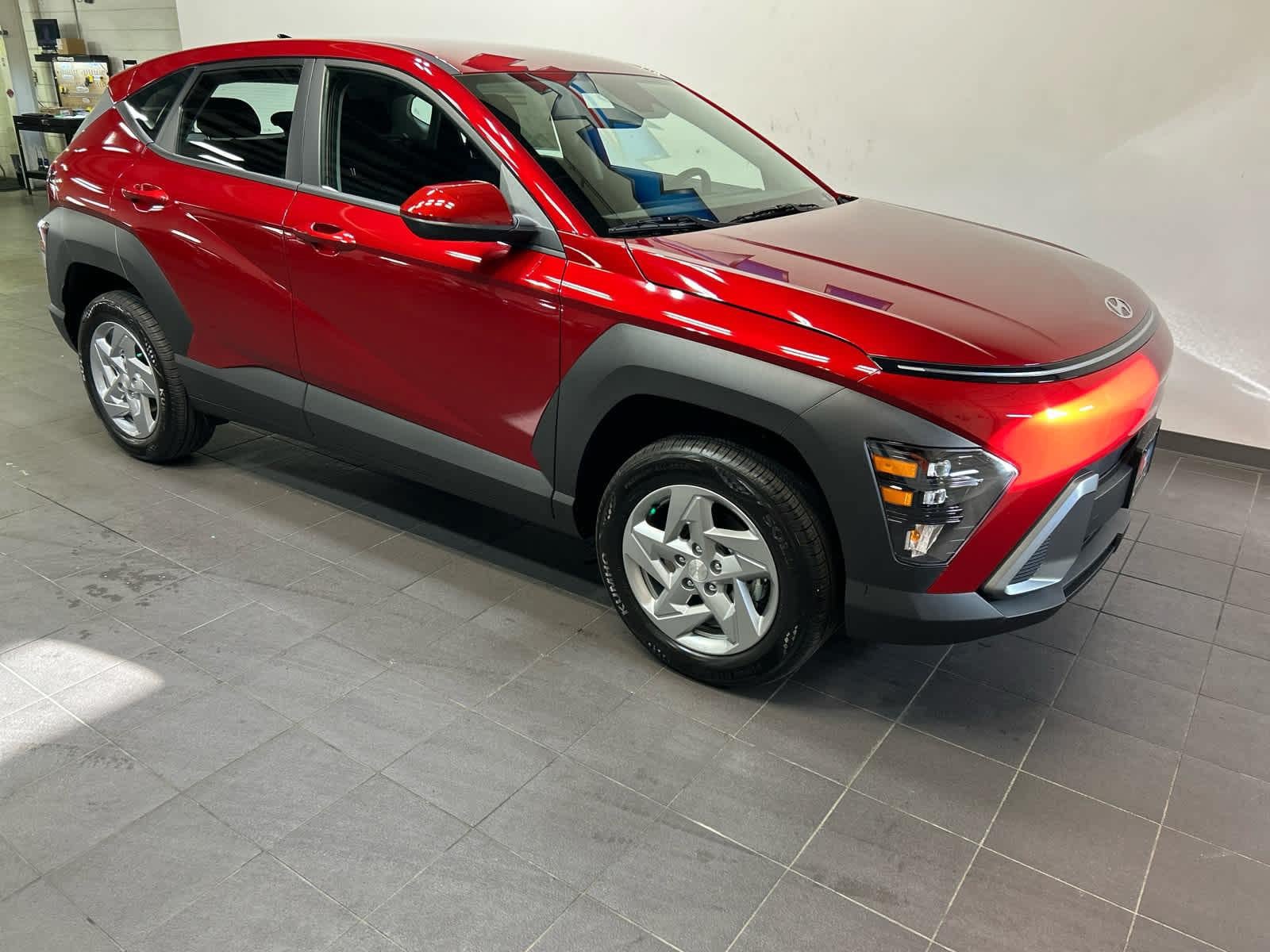 New 2027 Hyundai Kona SE AWD/4WD image 2