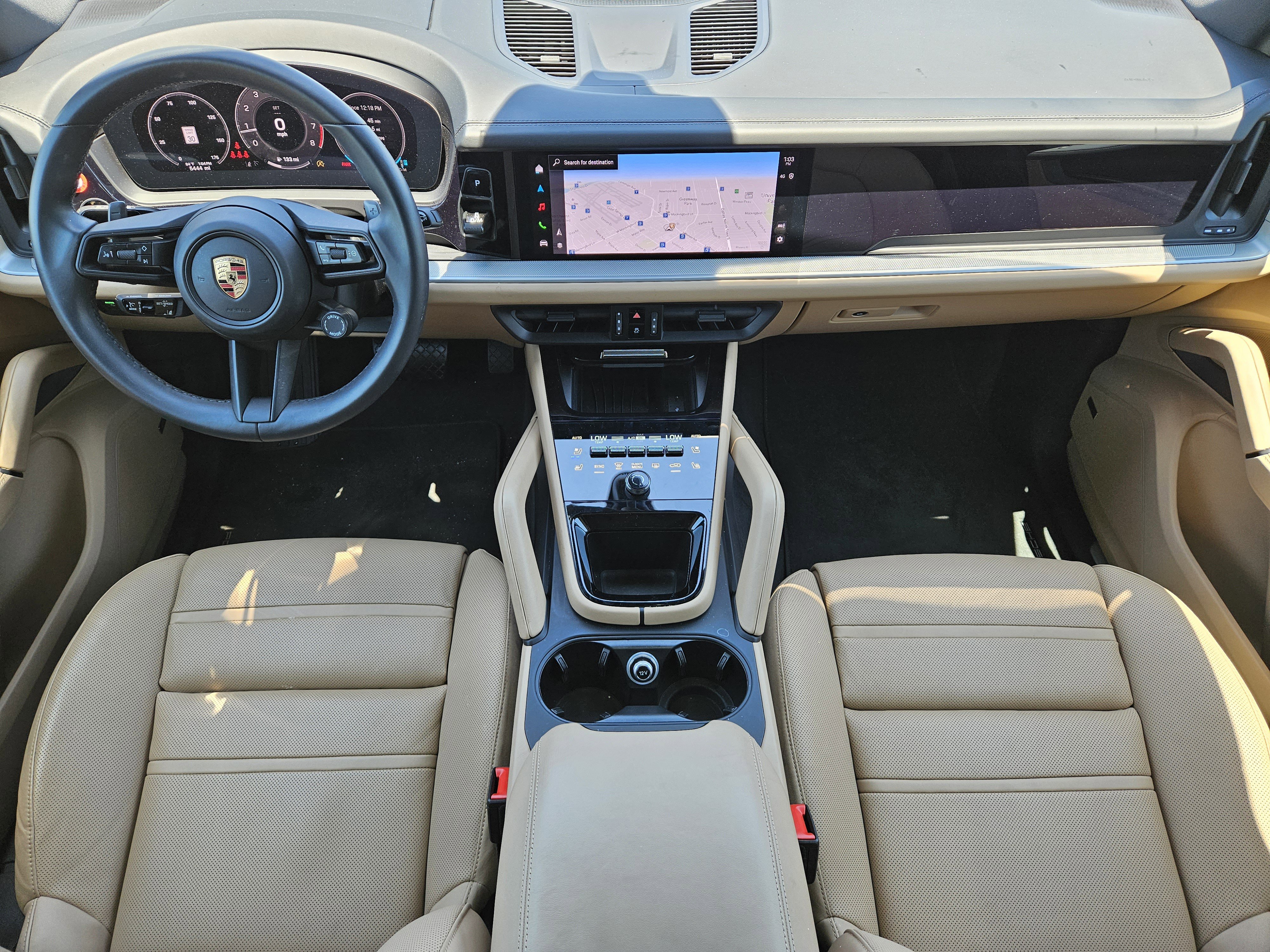 Certified 2025 Porsche Cayenne AWD/4WD image 24