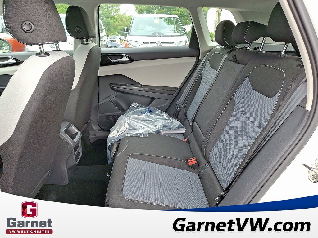 New 2025 Volkswagen Taos S image 6