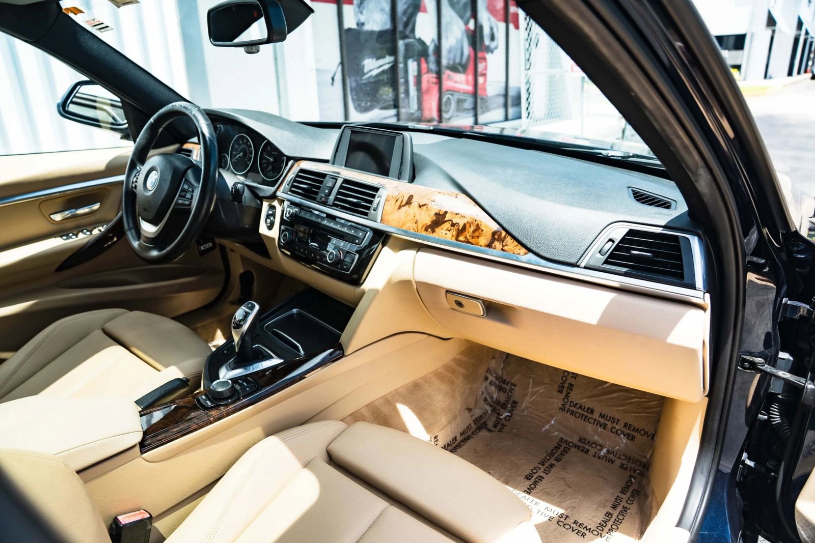 Used 2016 BMW 328i Sedan RWD image 30