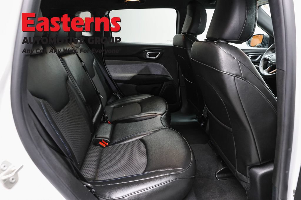 Used 2024 Jeep Compass Latitude AWD/4WD image 22