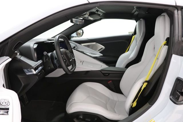 Used 2022 Chevrolet Corvette Stingray Preferred Cpe w/ 2LT RWD image 18