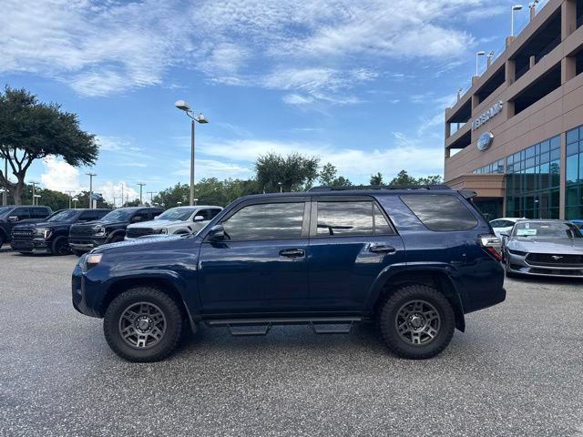 Used 2020 Toyota 4Runner Venture w/ Moonroof Package AWD/4WD image 2