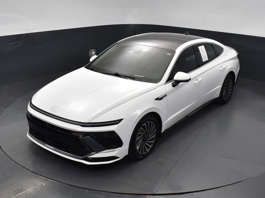 Used 2025 Hyundai Sonata Limited image 23