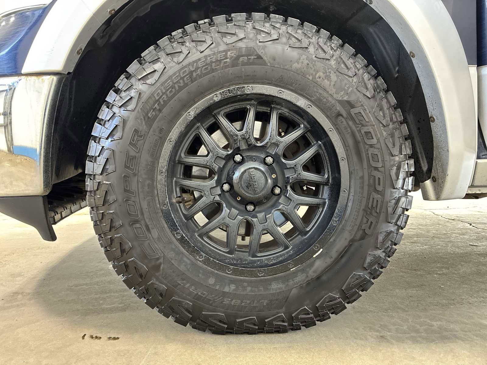 Used 2014 RAM 1500 Laramie w/ Convenience Group image 19