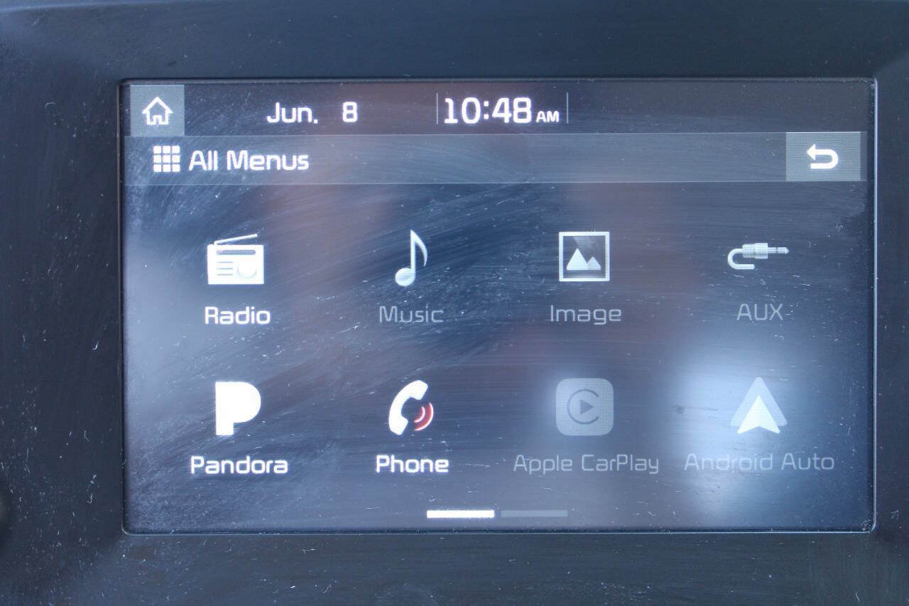 Used 2018 Kia Soul + FWD image 19