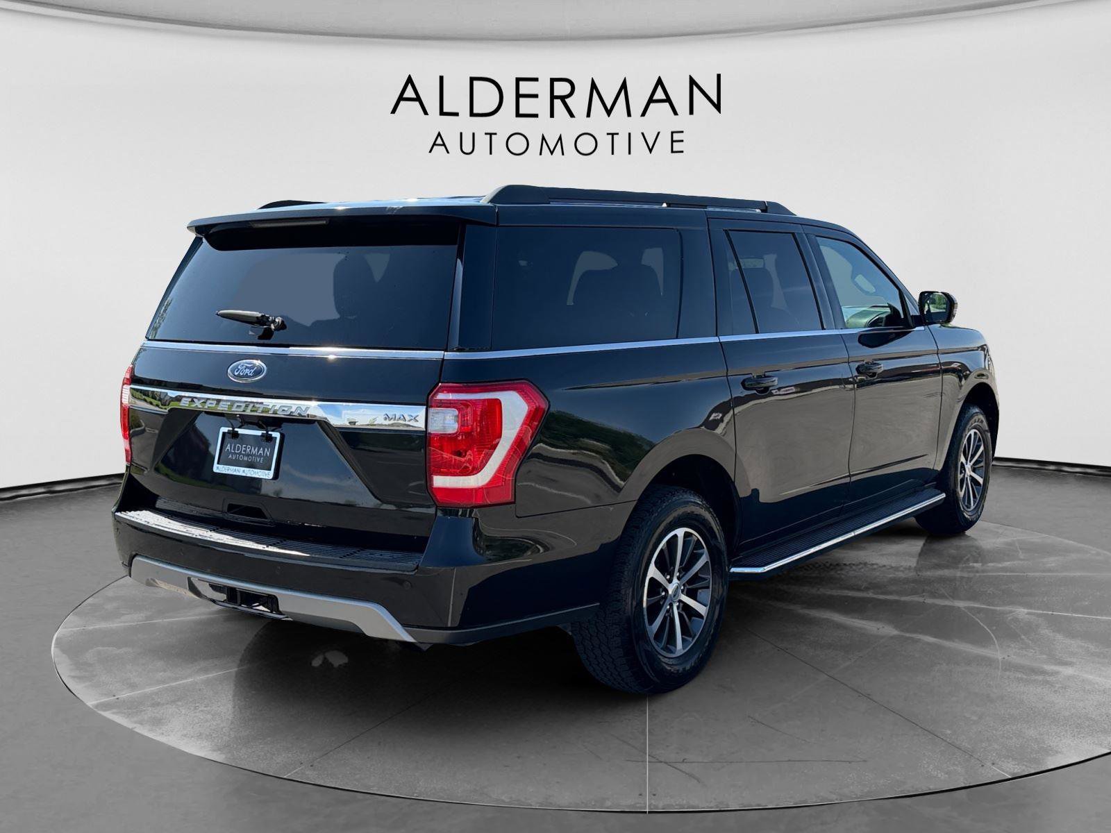 Used 2021 Ford Expedition Max XLT AWD/4WD image 5