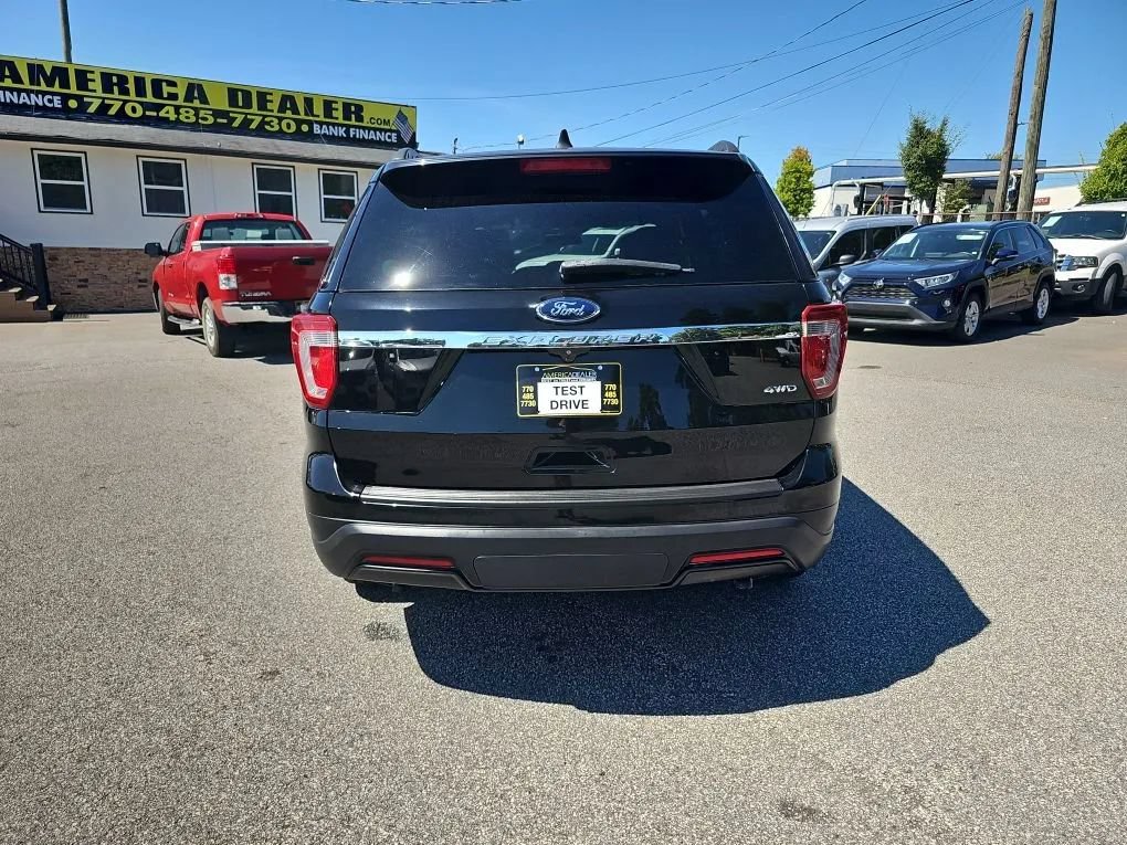 Used 2018 Ford Explorer 4WD image 3