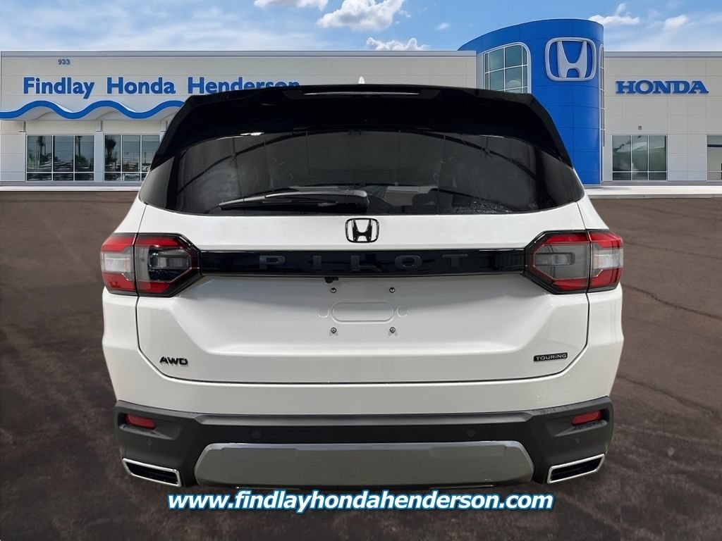 New 2026 Honda Pilot Touring image 4