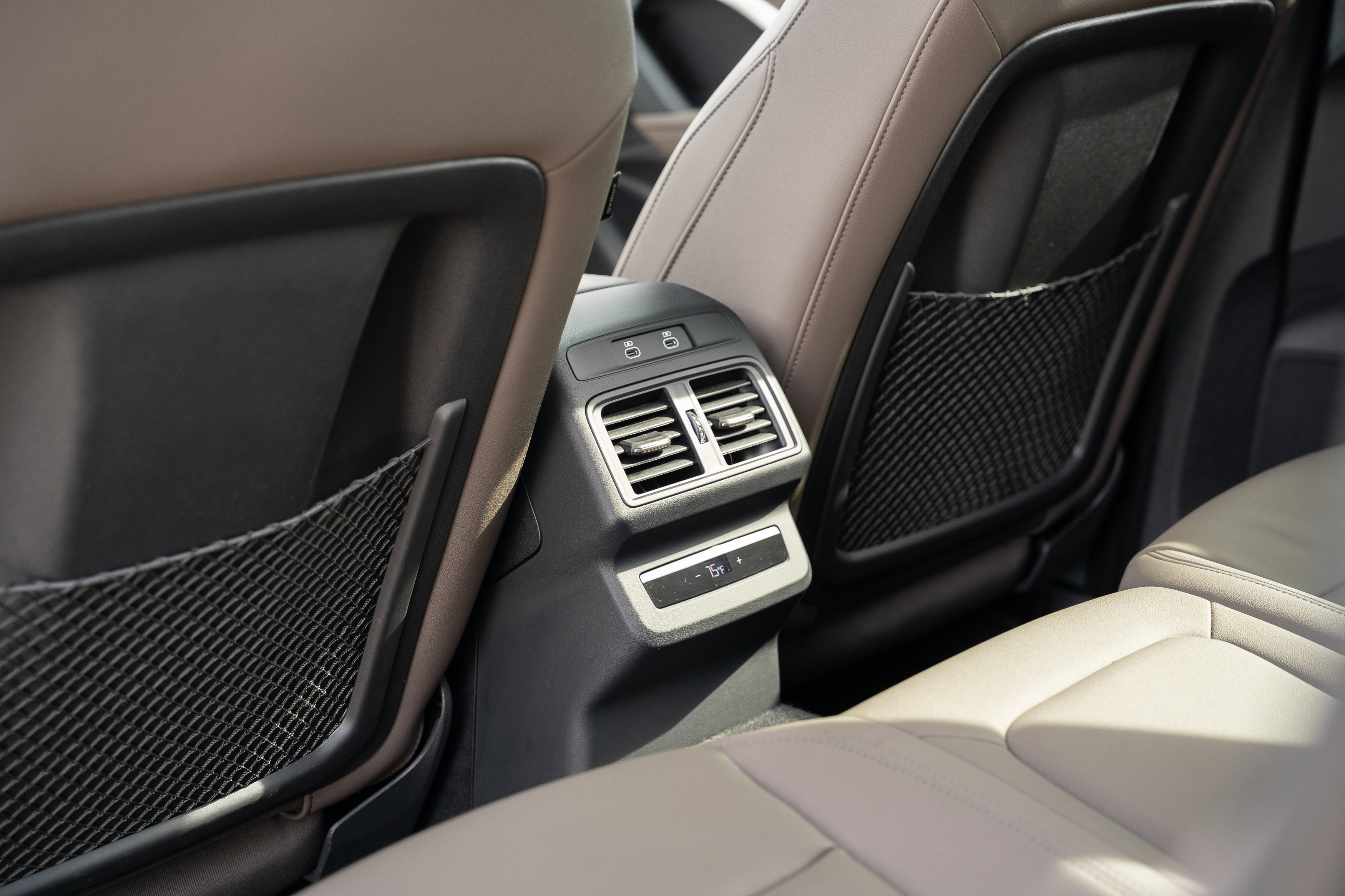 Certified 2025 Audi Q5 Premium w/ Convenience Package image 26