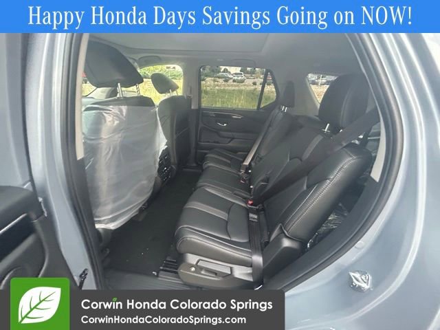 New 2025 Honda Pilot Touring image 24
