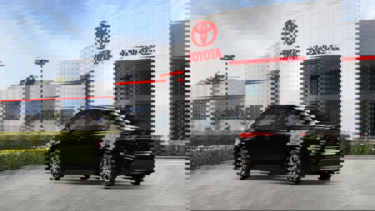 New 2026 Toyota Corolla LE image 2