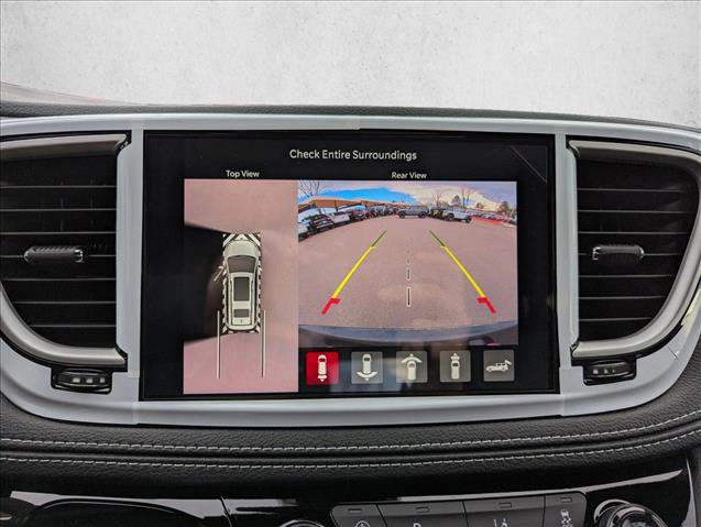 New 2026 Chrysler Pacifica Select w/ S Appearance Package image 12