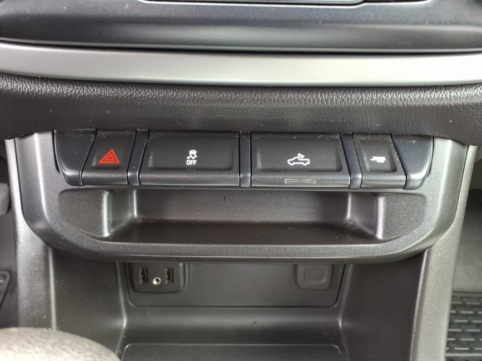 Used 2022 Chevrolet Colorado LT w/ LT Convenience Package AWD/4WD image 20