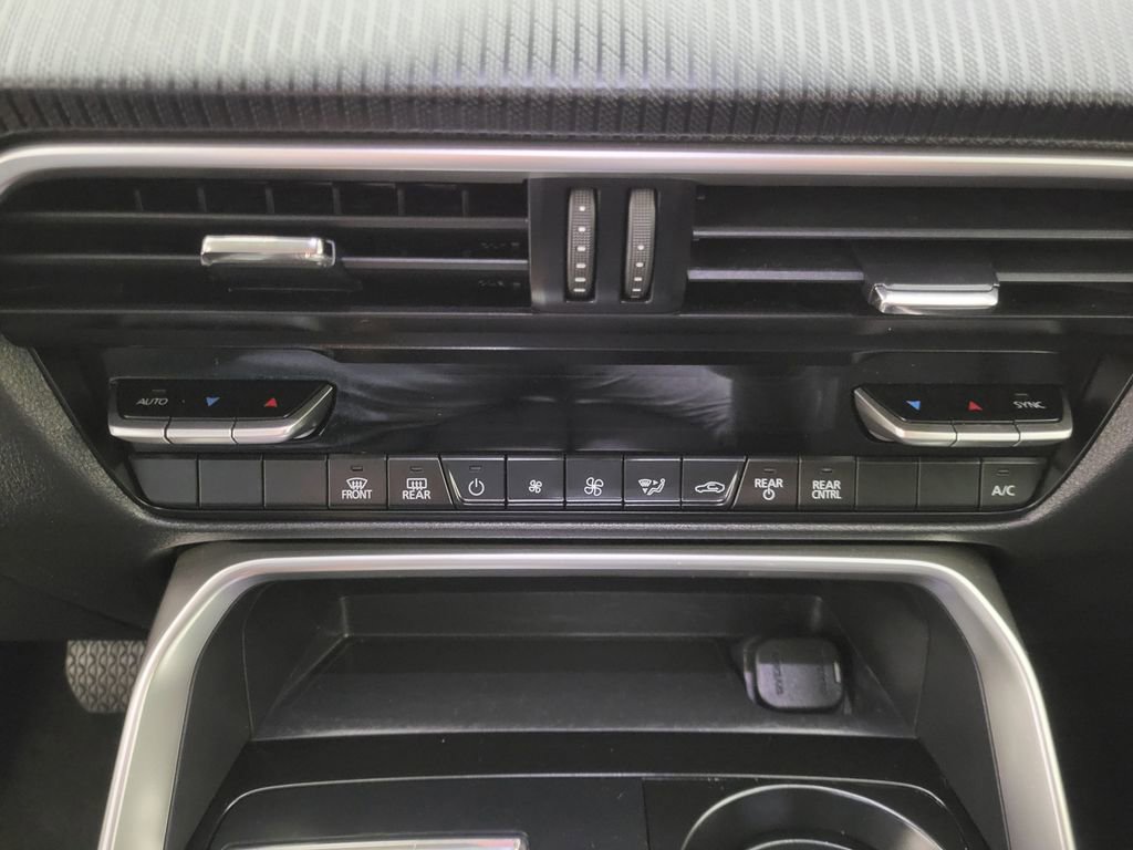 Used 2024 MAZDA CX-90 3.3 Turbo w/ Select Package image 31