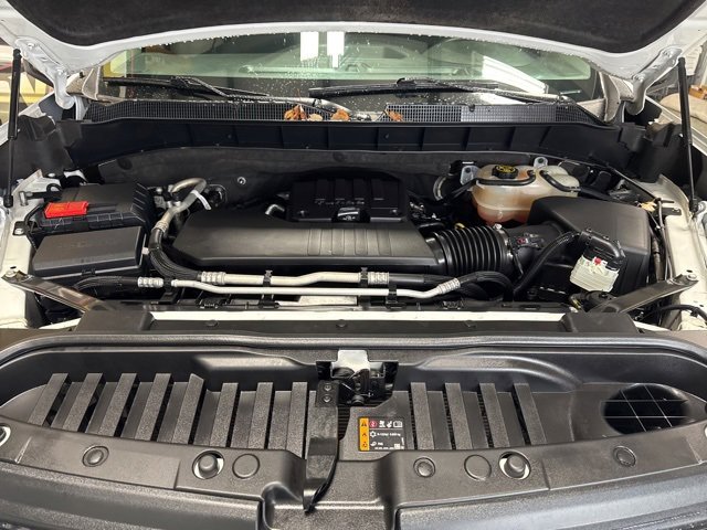 Used 2023 Chevrolet Silverado 1500 Custom image 31