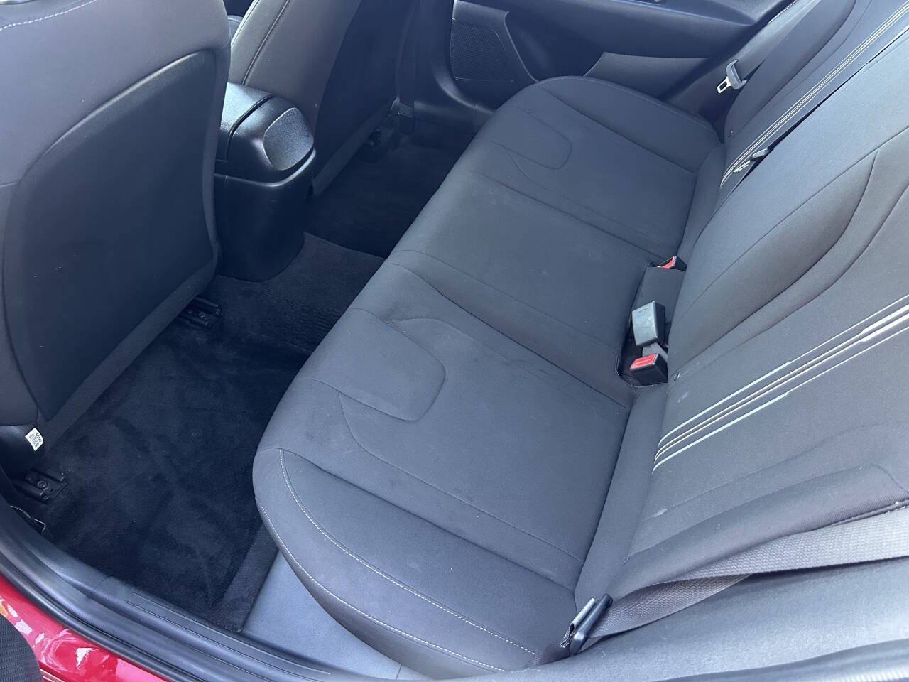 Used 2021 Hyundai Elantra SEL w/ Cargo Package FWD image 18