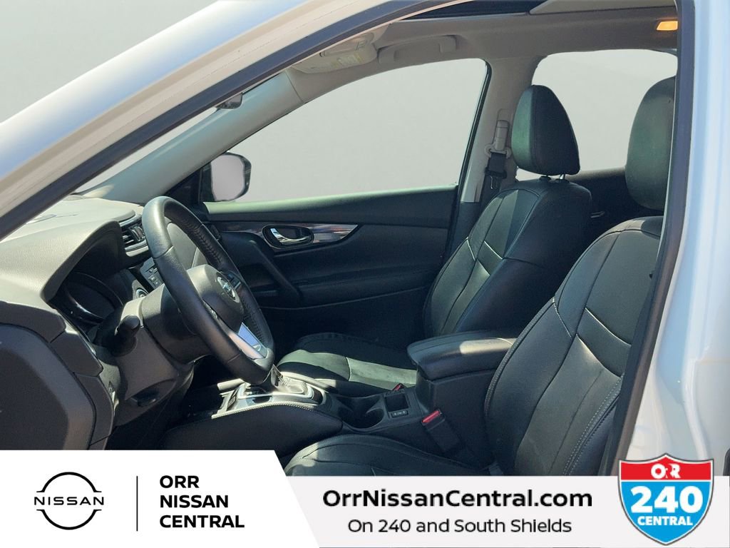 Used 2019 Nissan Rogue SL w/ Premium Package FWD image 17