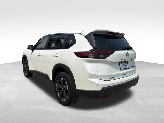 Used 2024 Nissan Rogue SV AWD/4WD image 7