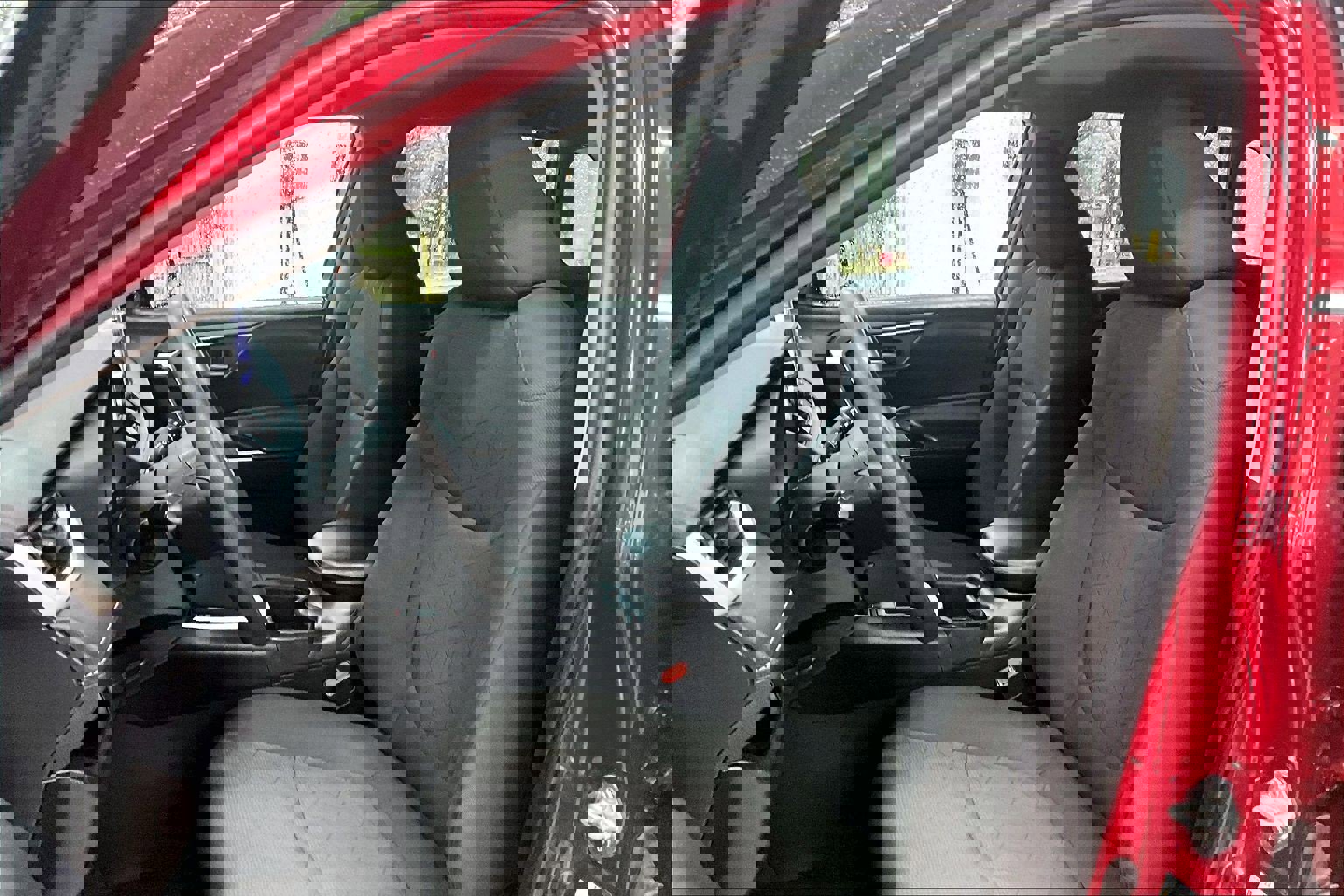 Used 2023 Toyota RAV4 XLE image 23