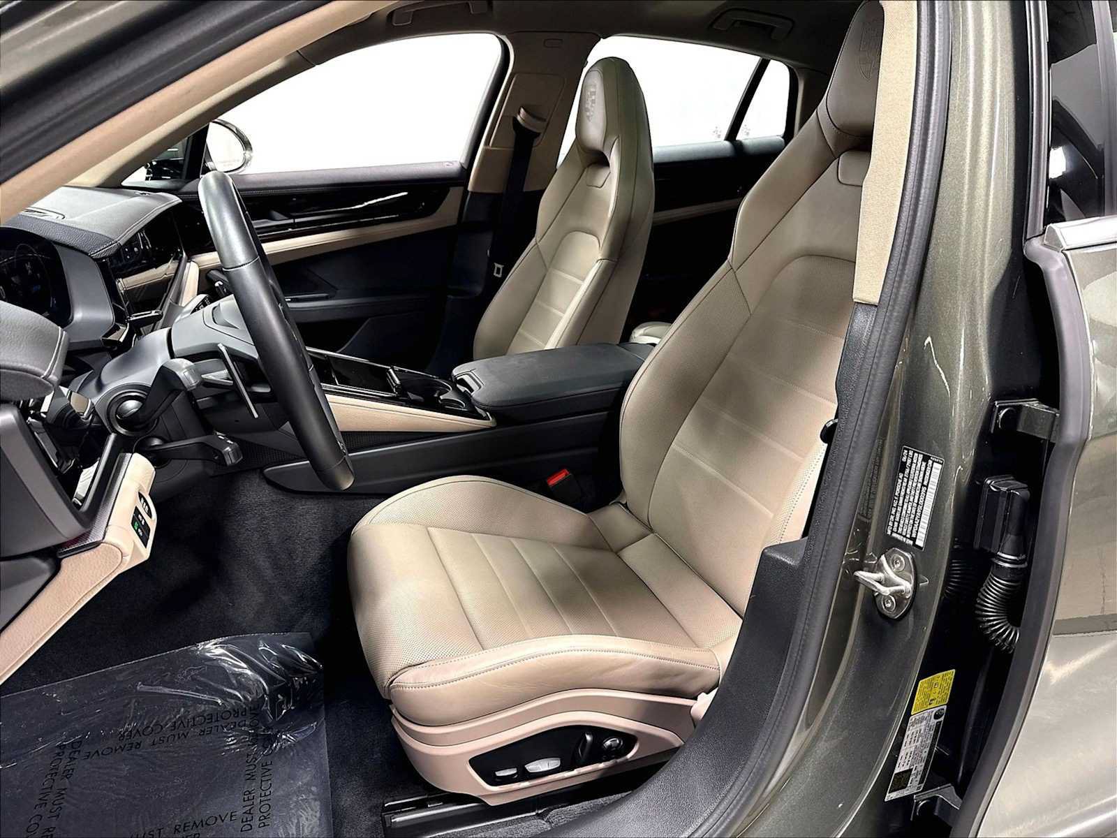 Used 2025 Porsche Panamera 4 AWD/4WD image 7