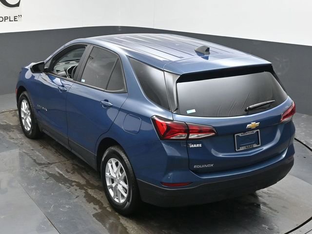 Used 2024 Chevrolet Equinox LS w/ LS Convenience Package image 40