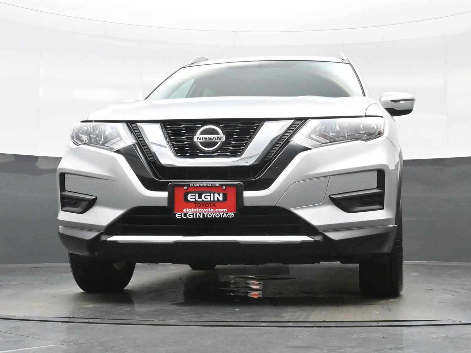 Used 2018 Nissan Rogue SV AWD/4WD image 28