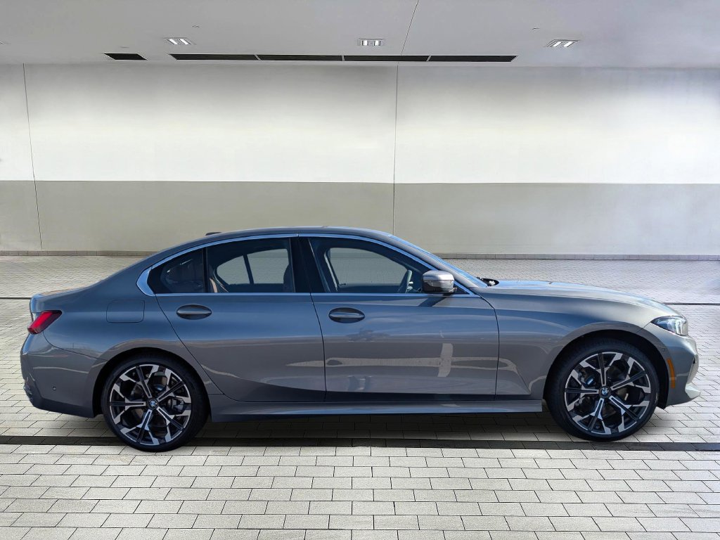 Certified 2026 BMW 330i xDrive Sedan w/ Premium Package AWD/4WD image 7