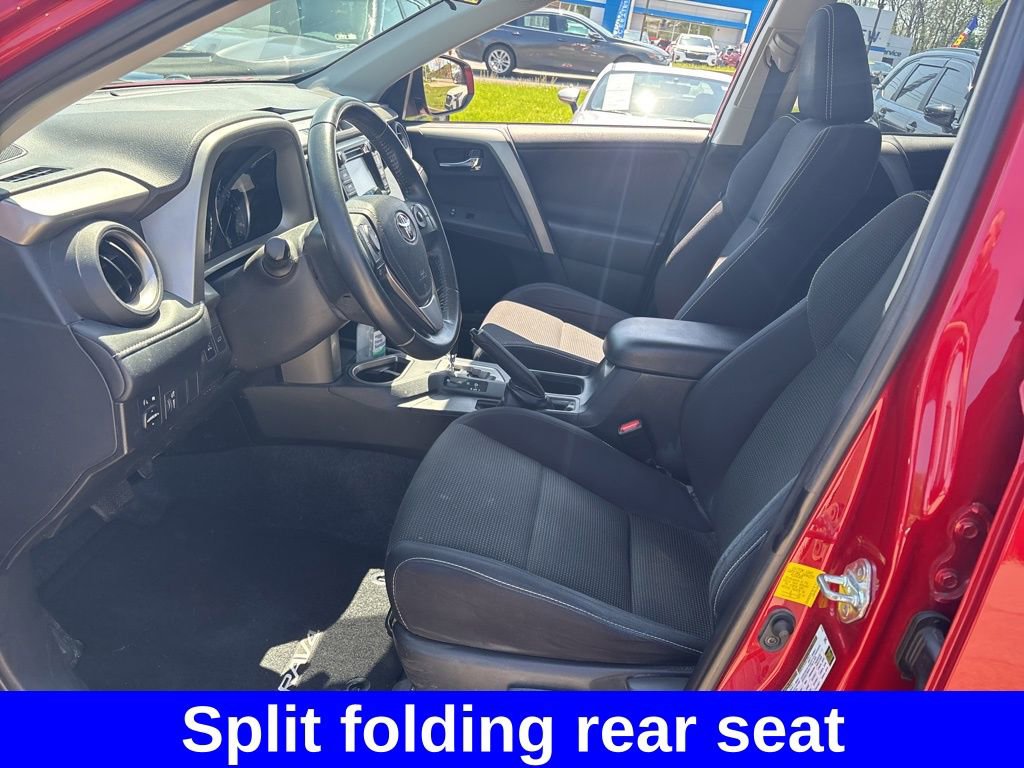 Used 2016 Toyota RAV4 XLE AWD/4WD image 14