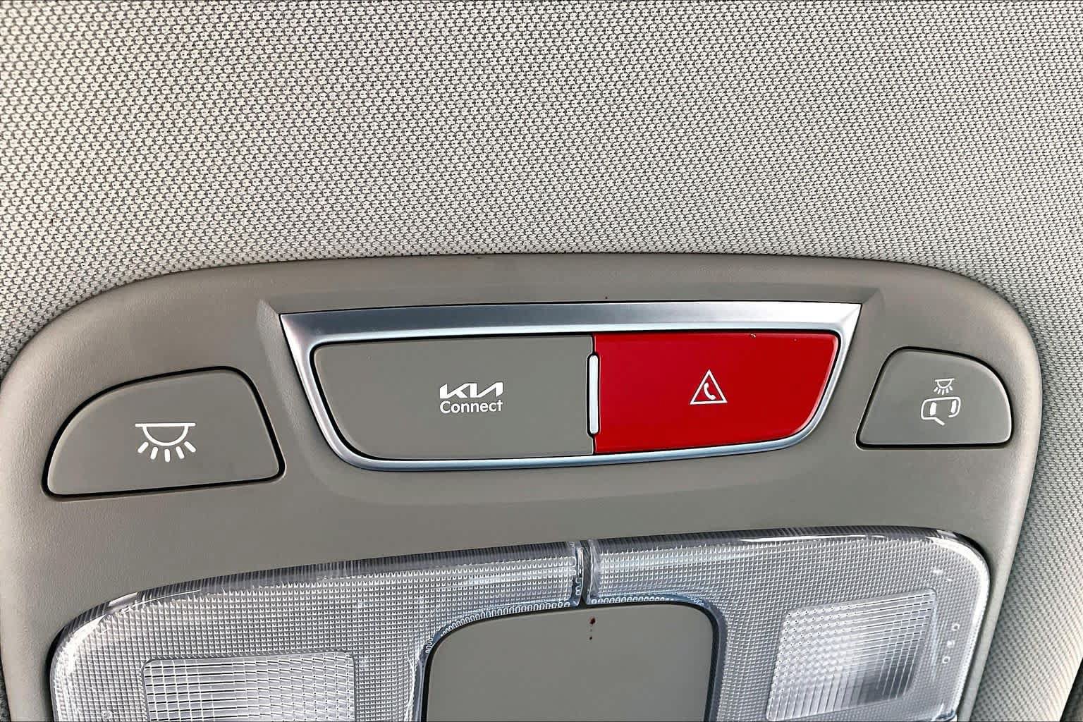 Used 2024 Kia Telluride LX FWD image 30