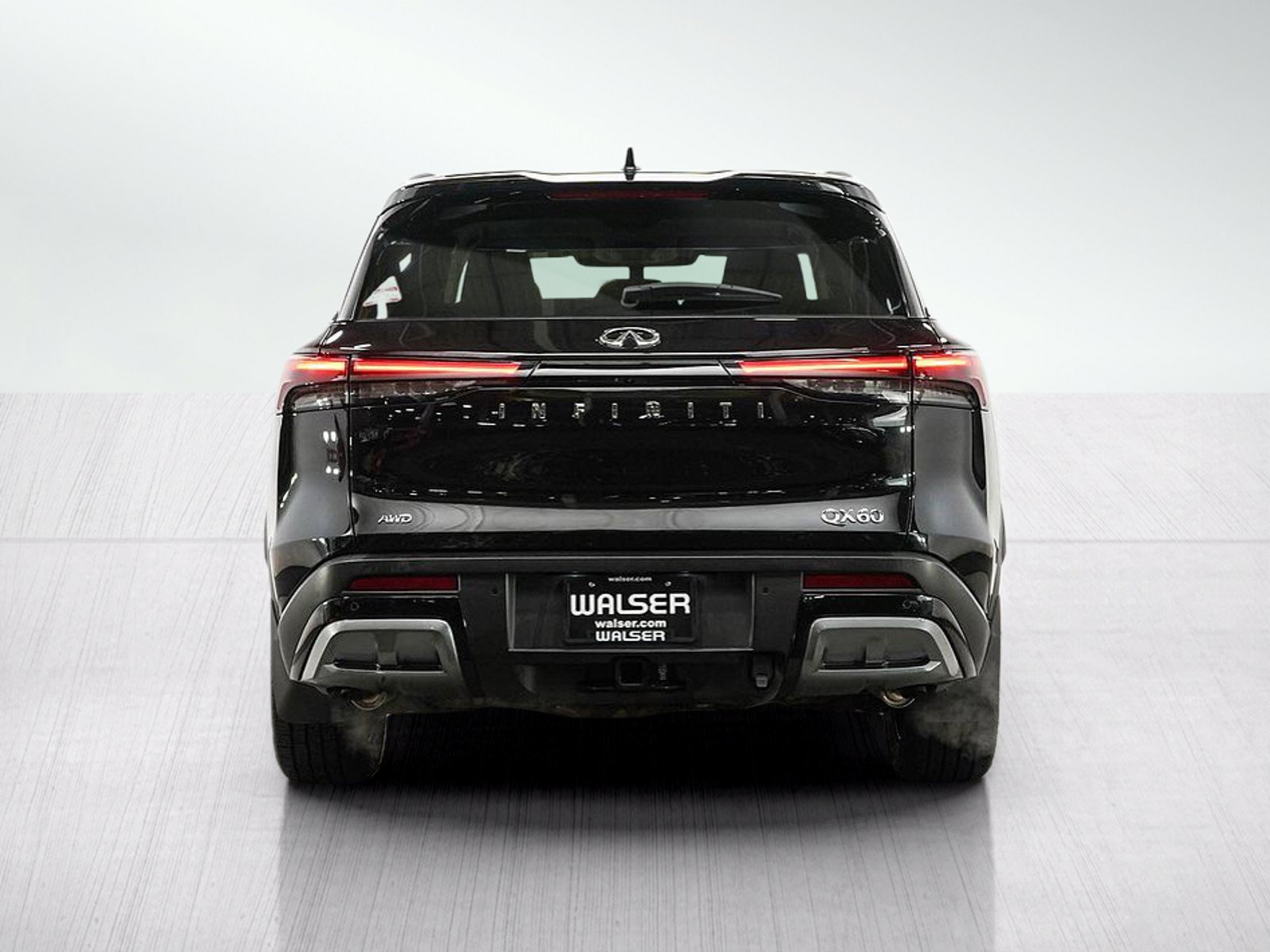 Used 2025 INFINITI QX60 Sensory AWD/4WD image 4