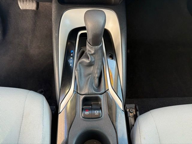 Used 2020 Toyota Corolla LE image 19