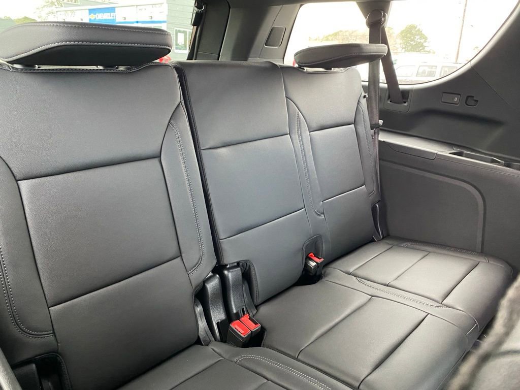 New 2026 Chevrolet Suburban LT w/ Comfort Package image 21
