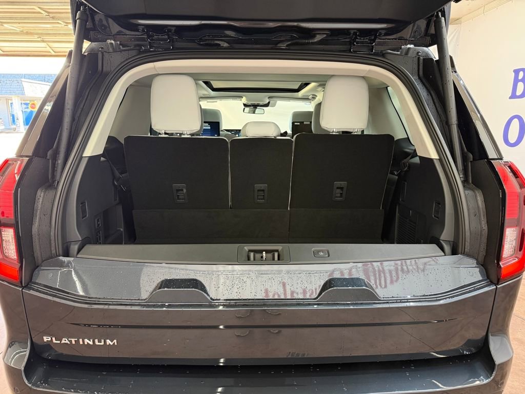 New 2026 Ford Expedition Platinum w/ Driver's Package image 23