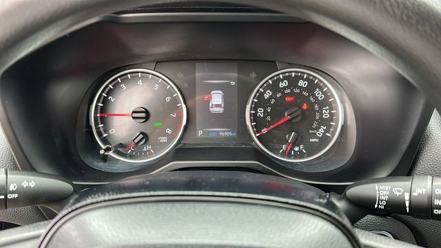 Used 2020 Toyota RAV4 XLE image 14