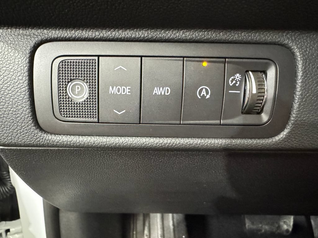 New 2027 Chevrolet Traverse RS AWD/4WD image 22
