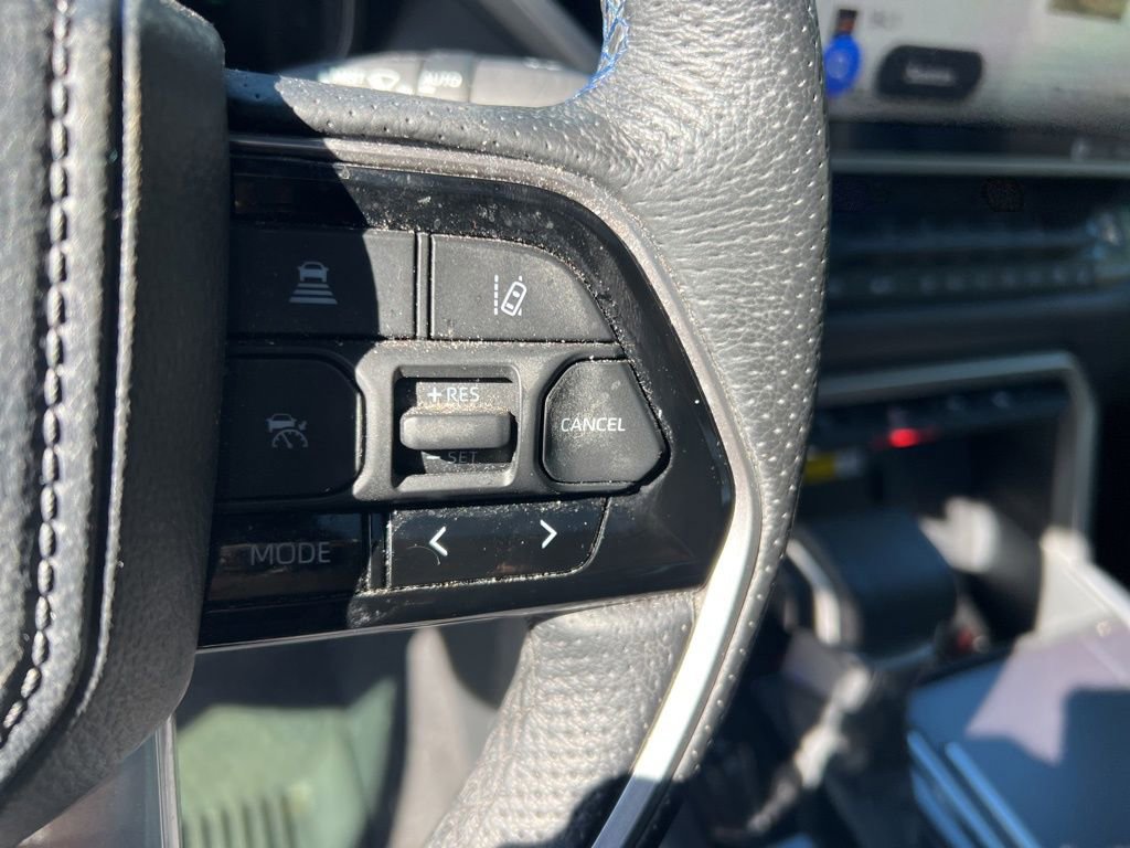 Used 2022 Toyota Tundra Platinum w/ Advanced Package image 26